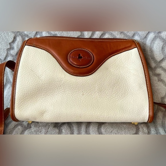 Hunt Club White & Brown Leather Crossbody Bag - Picture 6 of 15